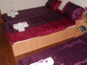 Triple bed room