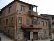 Vevcani house